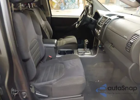 2006 Nissan Pathfinder Se from USA, damaged, VIN 5N1AR18WX6C680503